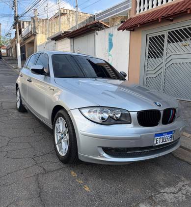 BMW 118i 2.0 UE71 16V GASOLINA 4P AUTOMÁTICO